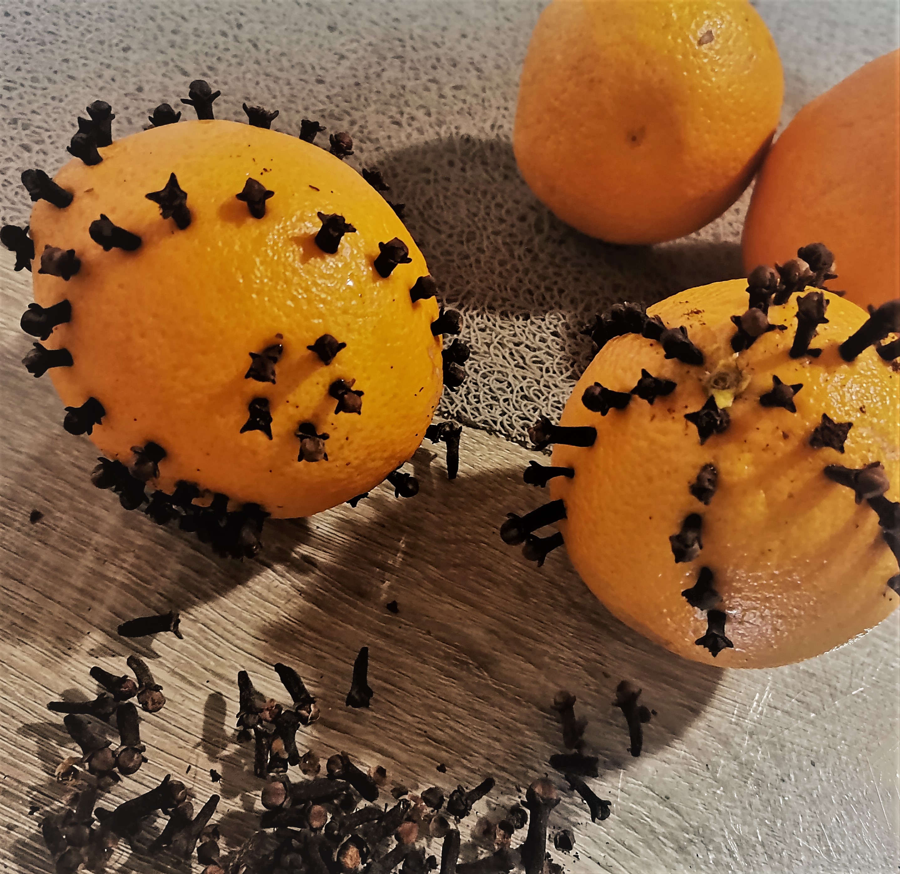 Piškoti in pomaranče